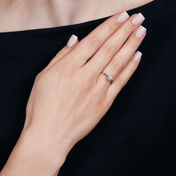 Золотое классическое кольцо с бриллиантом Diamond Love YK029919YA