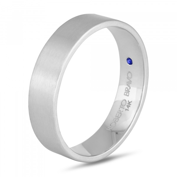 Золотое обручальное кольцо мужское с сапфиром Amore Infinito 210-000-356