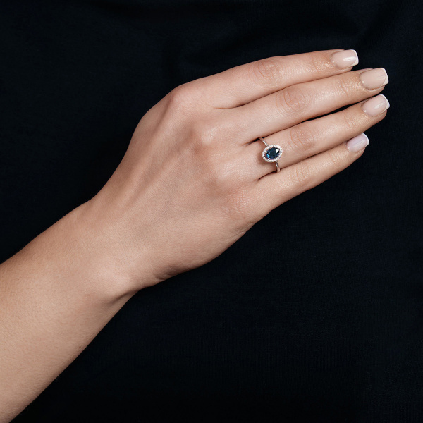 Золотое кольцо с бриллиантами и топазом Diamond Love OZSRO-W-LB