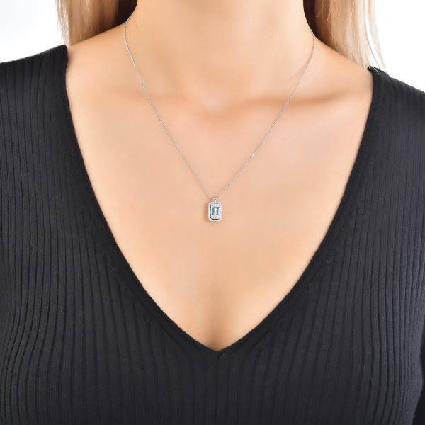 Золотое колье с бриллиантами и топазами Diamond Love AKL03257-W