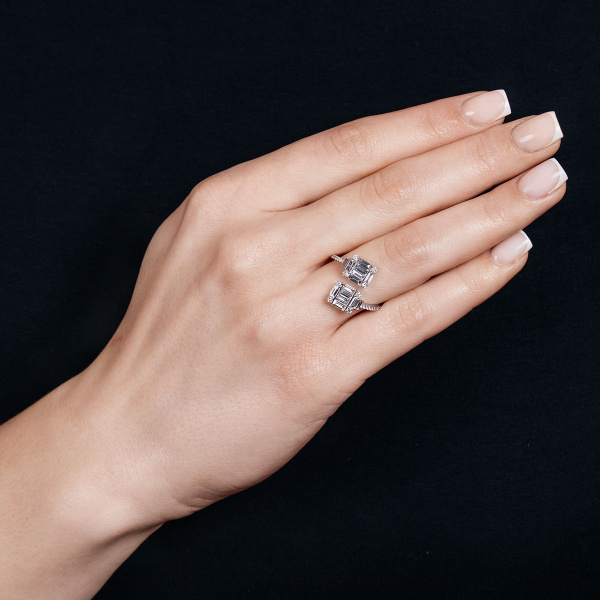 Золотое кольцо с бриллиантами Baguette R14441W